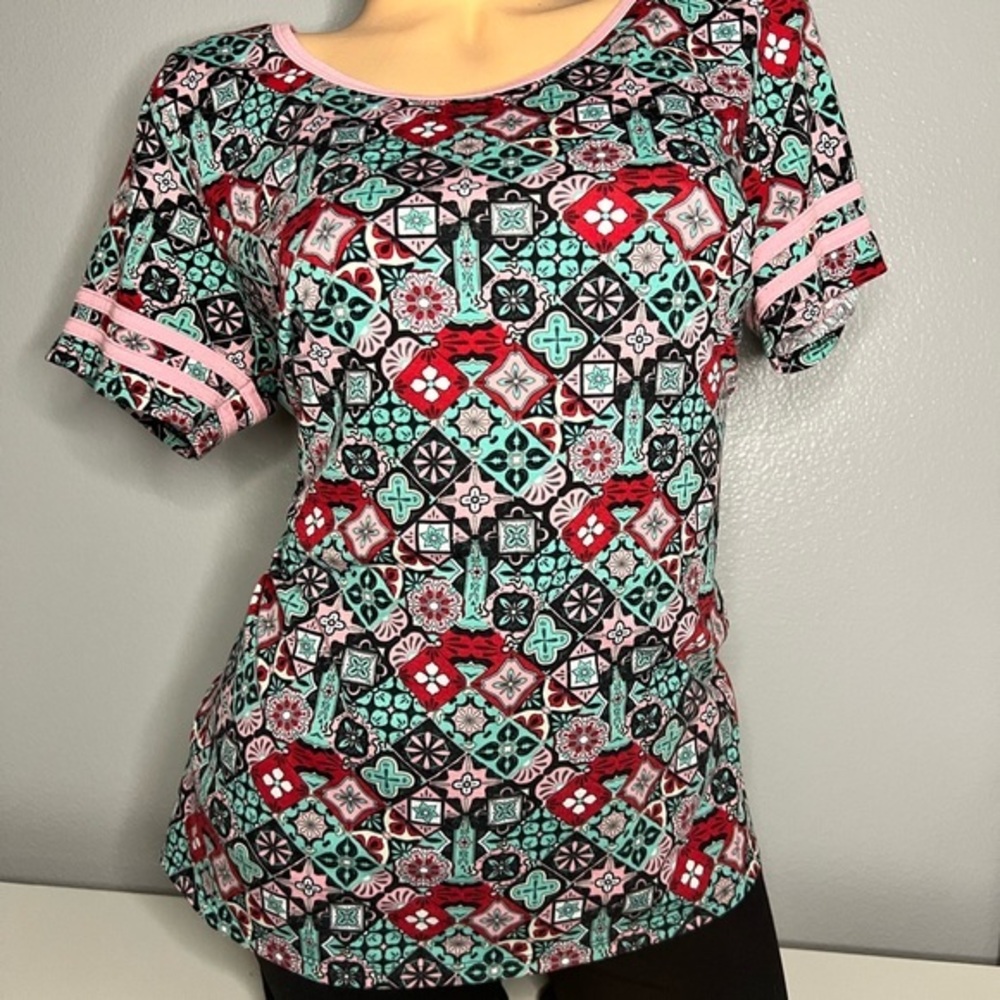 LuLaRoePatterned Women's Top
